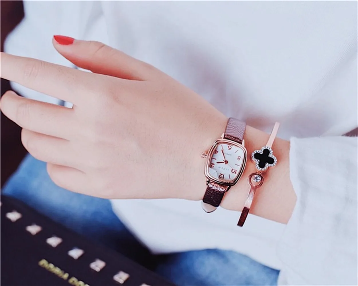 Квадратный маленький простой женское платье милые часы кожаные женские часы Женская мода мини дизайн наручные часы Рождественский подарок для девочек