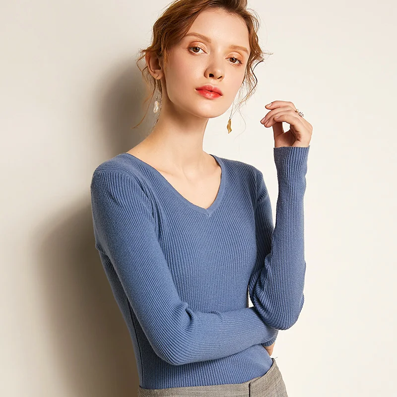Свитер женский шерстяной однотонный с V-образным вырезом и длинным рукавом |