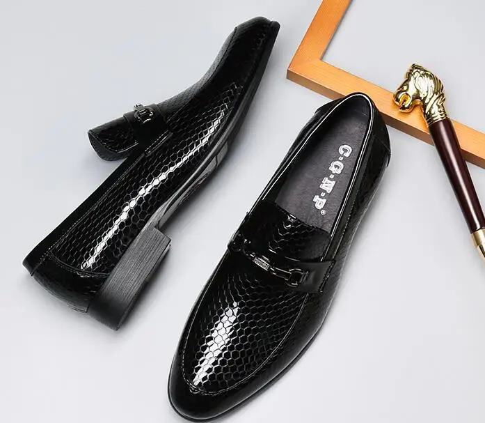 

Men Leather Shoes Oxfords Patent Cowhide Single Shoes Genuine Leather Breathable Comfortable Zapatos De Hombre Wedding Shoes