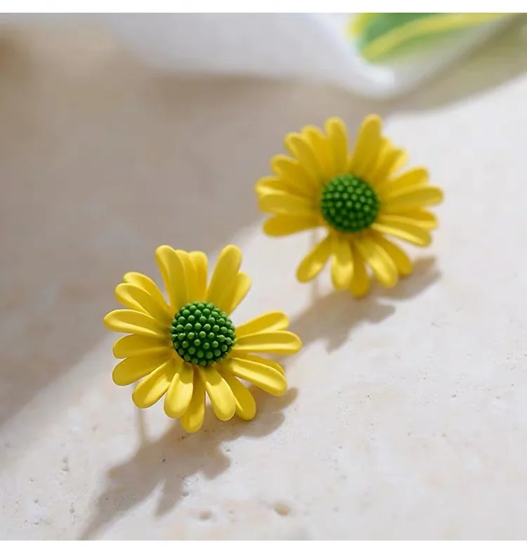 14249369808_1015655715