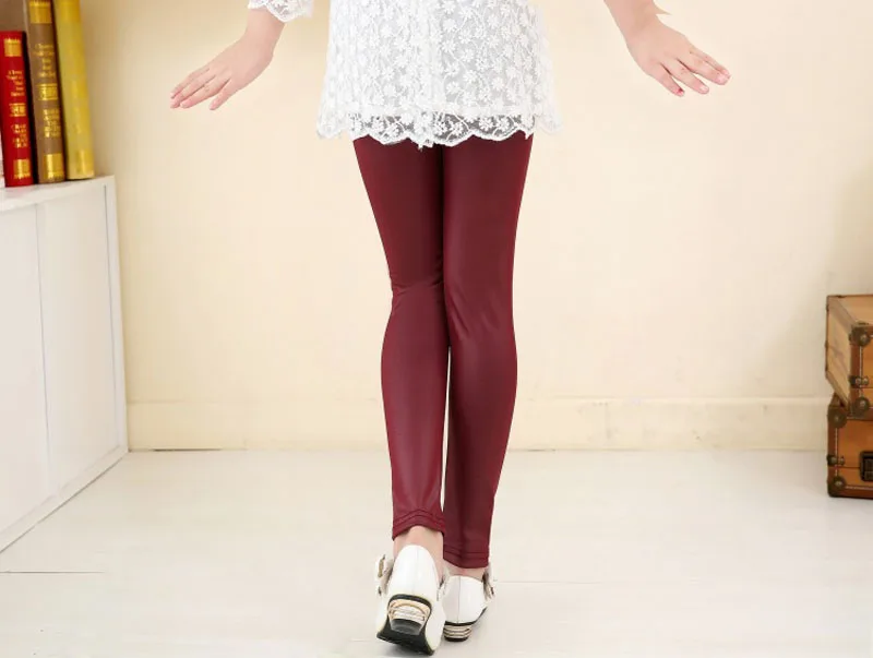 2303048251_1349188149