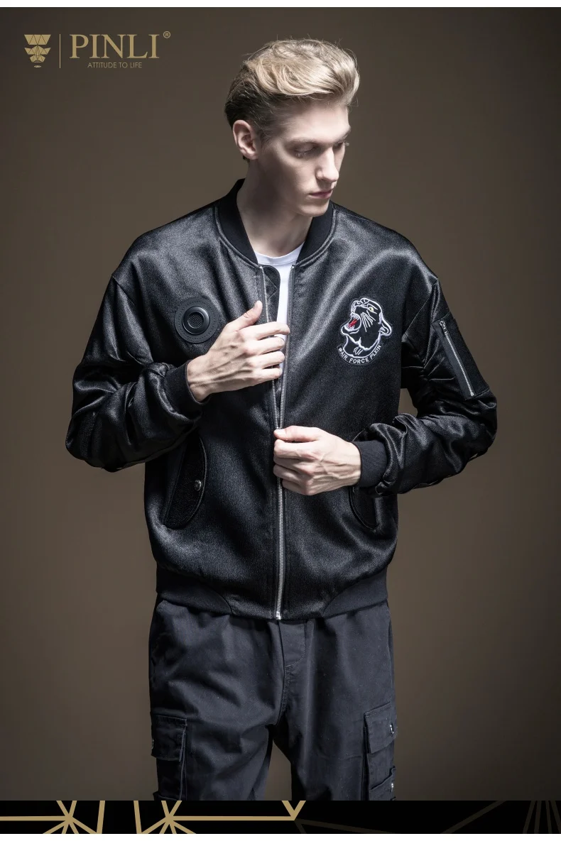 Militar бросился Jaqueta Masculino Pinli осень мужской украшенный Бейсбольный воротник вышитая куртка влага B193304223