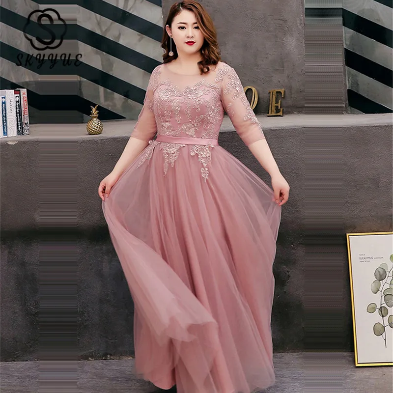 

Skyyue Evening Dress Solid O-neck Floor Length Robe De Soiree Short Sleeve Women Party Dresses 2019 Plus Size Formal Gowns T086