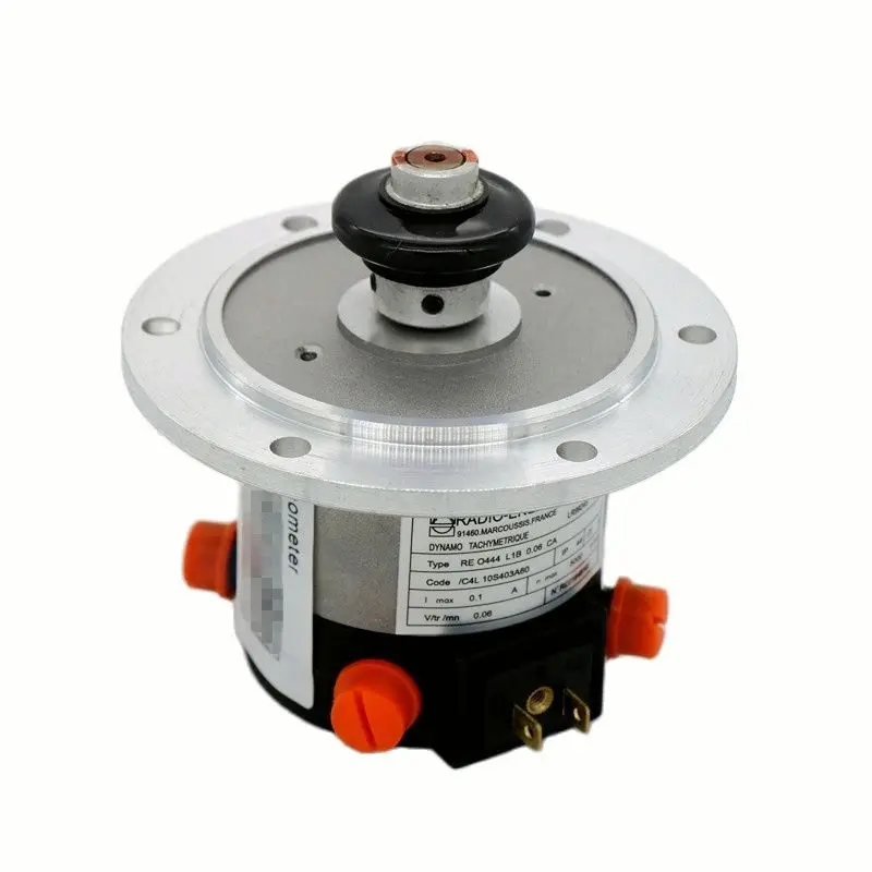 

Аксессуары для лифтов KM276027 RE.0444L1B0.06CA, скоростной двигатель