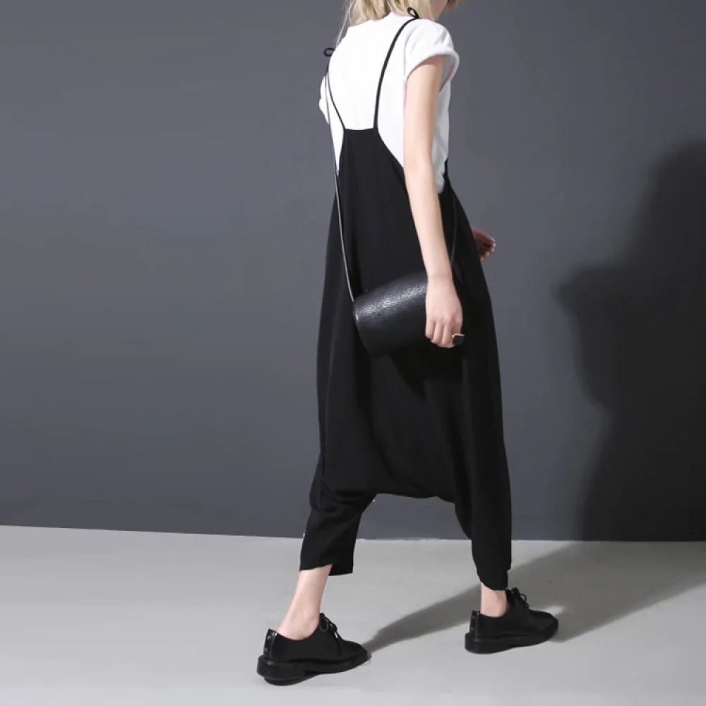2020 Summer Women Low Crotch Jumpsuits Sleeveless Sexy Spaghetti Strap Rompers Casual Loose Harem Pants Oversized Playsuits