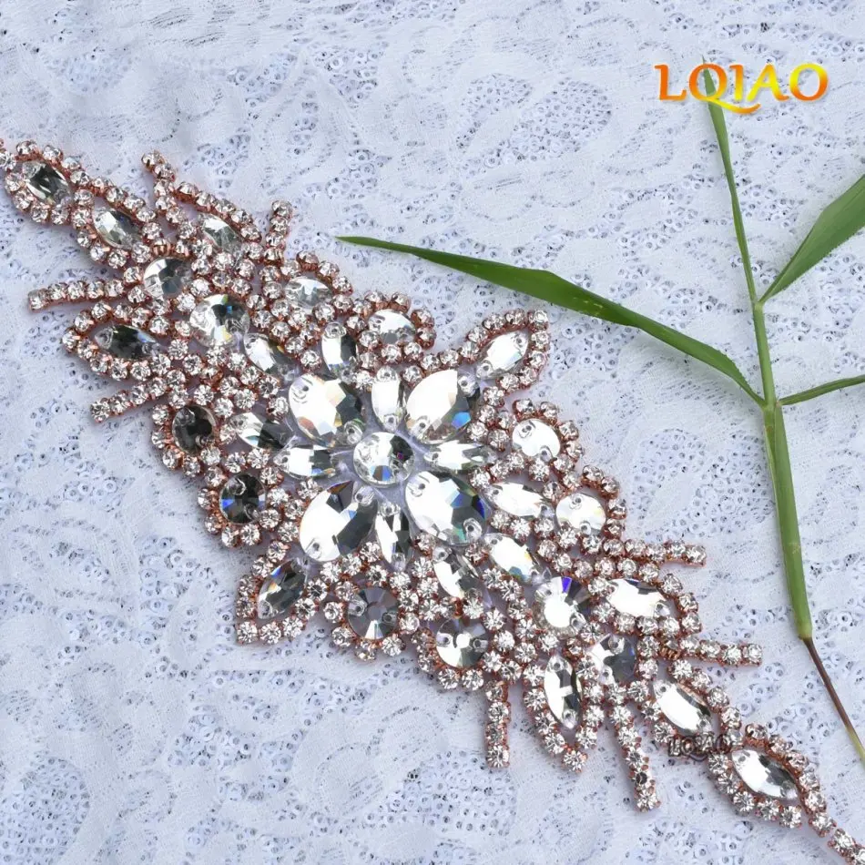 rhinestone applique ra4006-011