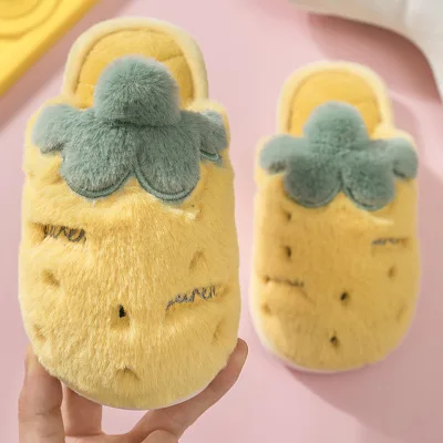 Yellow Детские осенне-зимние кроссовки, Детские теплые тапочки в форме ананаса, плюшевые мягкие тапочки на подошве для мальчиков и девочек - Цвет: Yellow