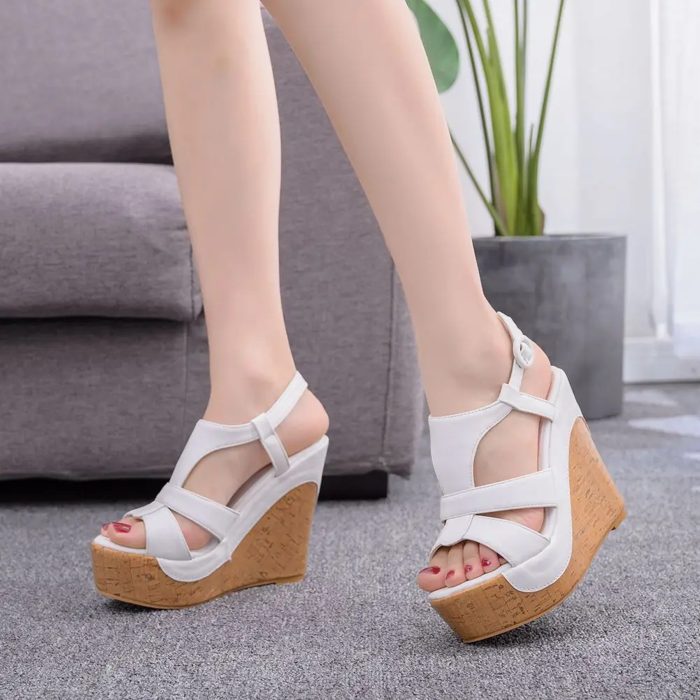 2021 New Women Wedge Sandals Summer Platform White Black Buckle Strap Peep Toe Thick Bottom Casual Ladies Roman Shoes H0163