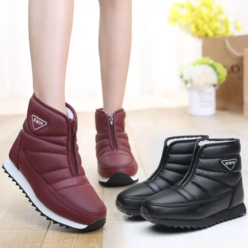 womens snow boots size 9
