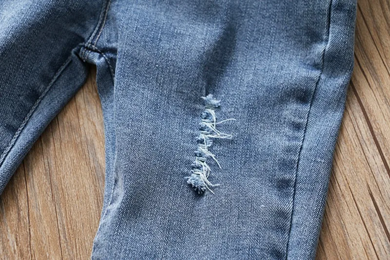 Модные детские джинсы для маленьких девочек, длинные штаны, брюки, детские узкие джинсы с потертостями, S10441