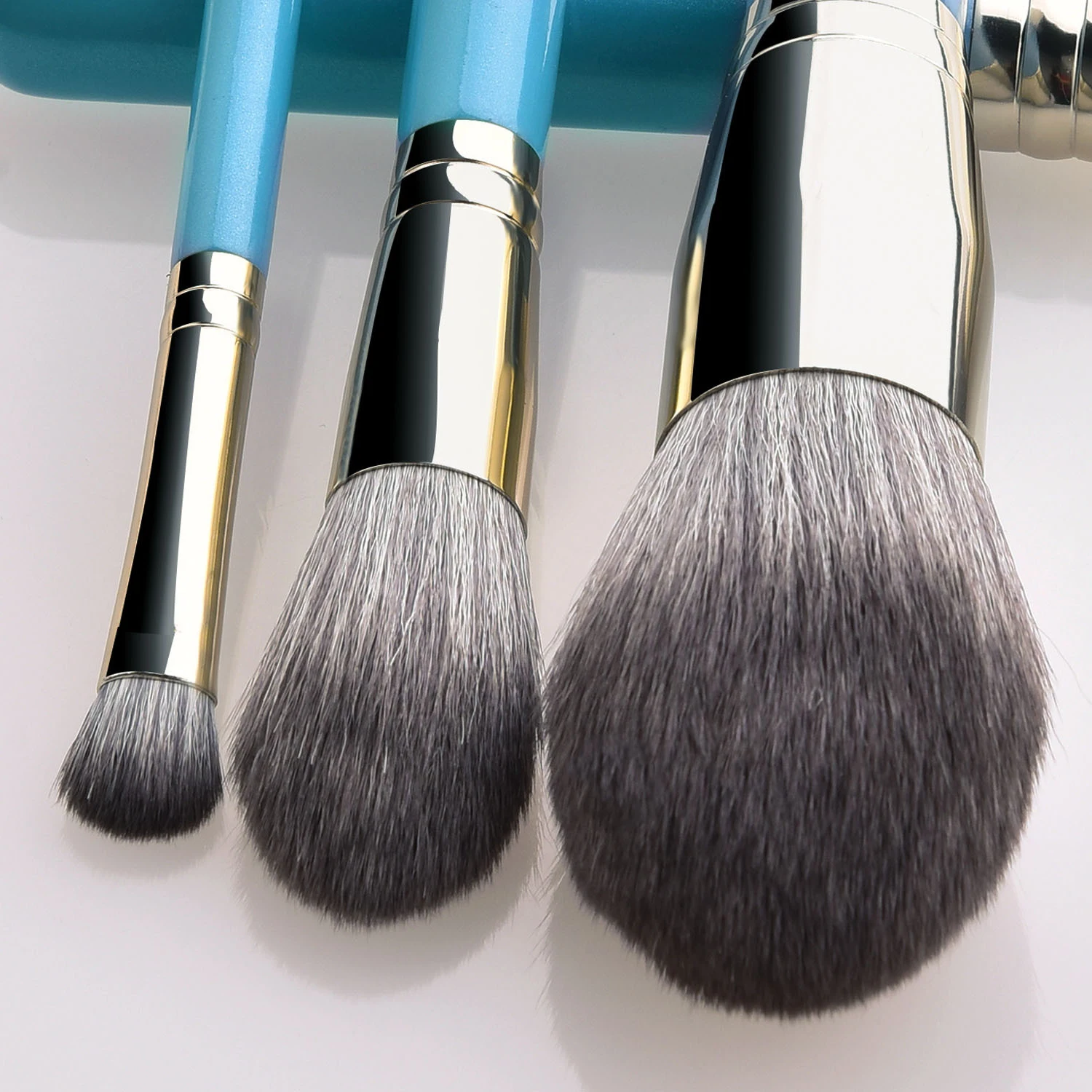 13Pcs Professional Makeup Brush Set Advanced Blue Loose Concealer Eye Shadow Eyebrow Refreshing Makeup Brush Beauty Makeup Tools