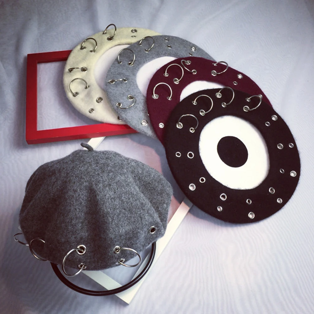 Новые зимние шапки Harajuku береты Darkness Gilr панк рок стиль железные кольца берет 17 век черный шерстяной берет