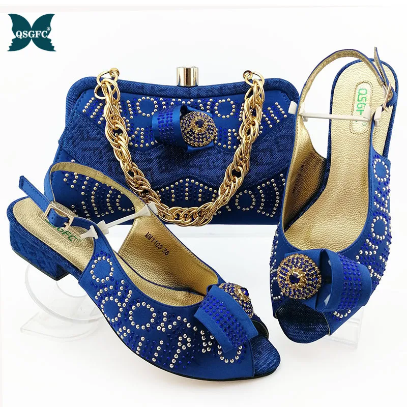 Осень новейшая модель; итальянский дизайн; туфли с Сумочки в комплекте туфли той же расцветки сумочки с Стразы обуви и комплект с сумкой вечерние леди - Цвет: Royal Blue