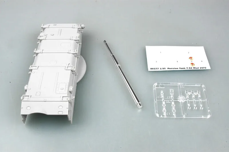 Trumpeter 00377 1/35 русский T-62 мод 1972 шкала модельный комплект