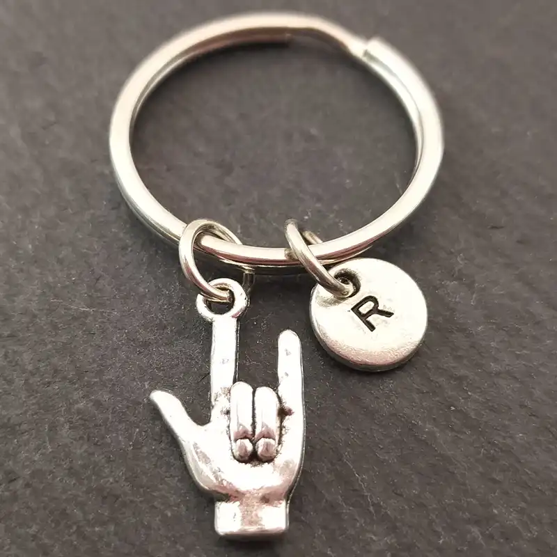 keychains with alphabet letters