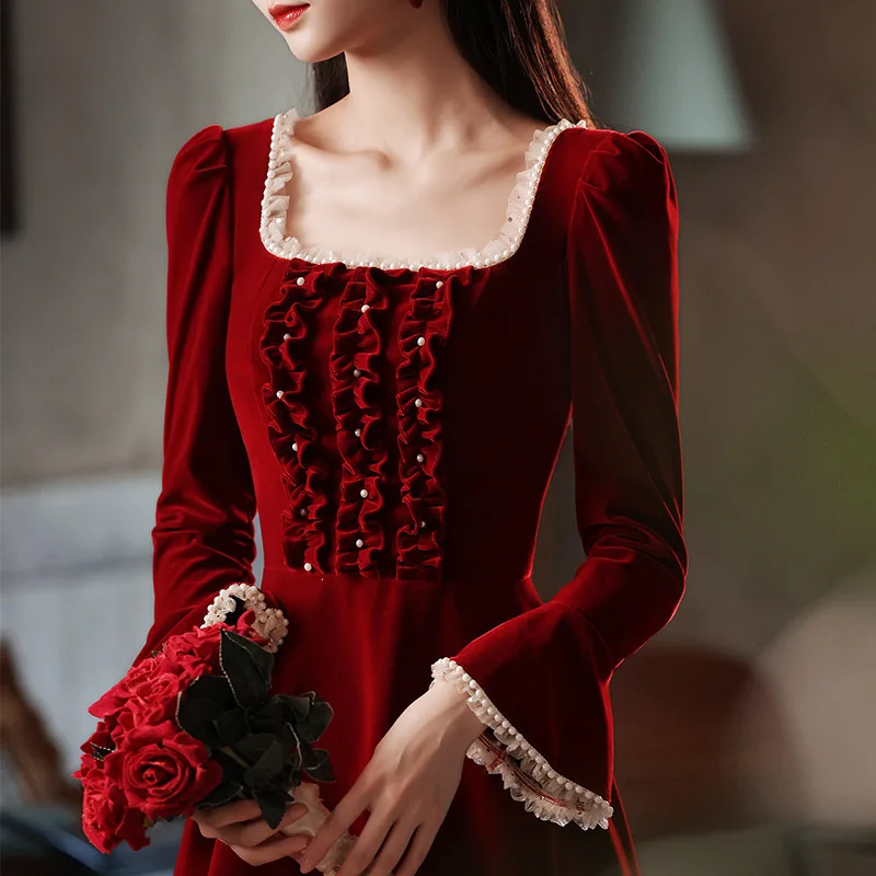 

Luxury Bride Burgundy Velour Evening Night Dresses Elegant Long Sleeve Square Neck Formal Wedding Prom Party Gowns