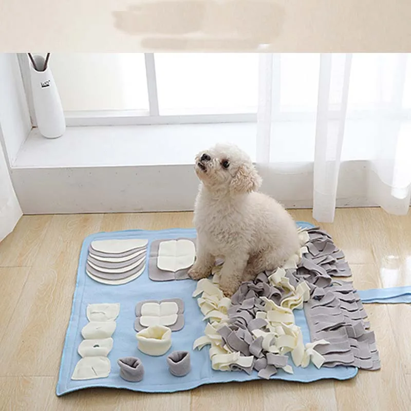 

Handmade Dog Play Mat Pet Toy Mat Snuffle Training Feeding Foraging Mat Nose Work Blanket Washable Pet Toy on Sofa Bed