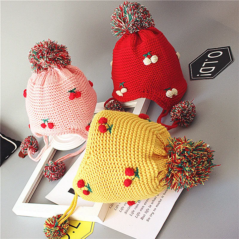 

Kids Hats Children Baggy Warm Crochet Winter Cap Toddle Girls Boys Wool Knit Ski Cherry Hairball Slouchy Caps Cute Baby Hat