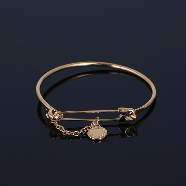 

American Creative Pin Design Chain Letter Disc Golden Lucky Set can open bracelet bangle gift girl