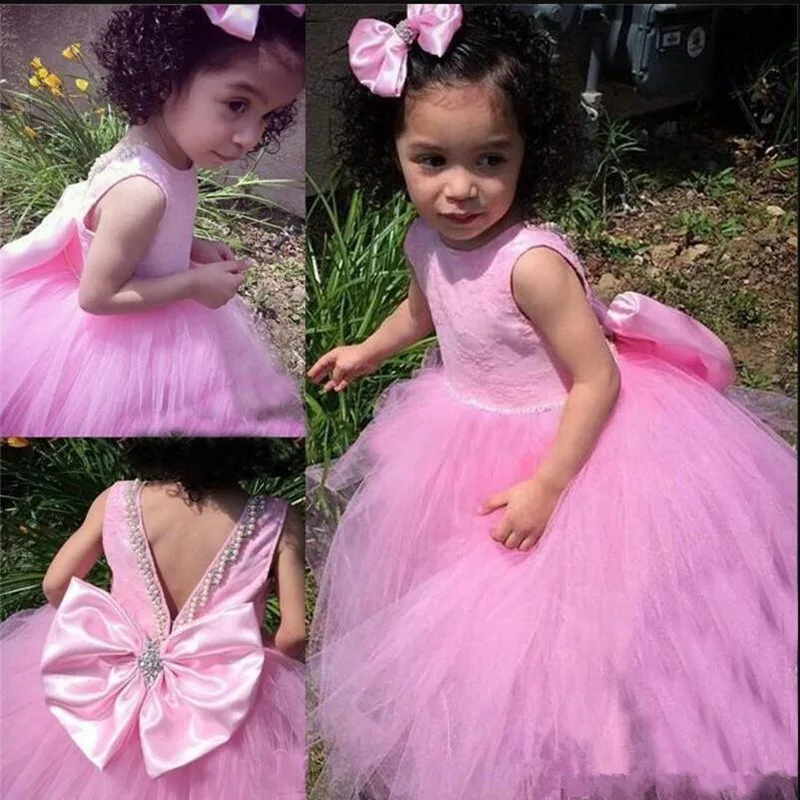 Lovely Pink Flower Girl Dresses O-Neck Ball Gown Tulle Big Bow Appliques Little Girl Pageant Gowns Girls First Communion Dresses