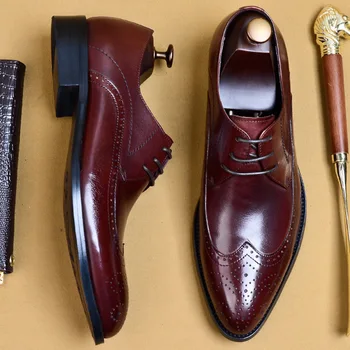 

2019 Cow Leather Men Formal Shoes Brogue Elegant Classic Oxford Shoes For Men Business Wedding Social Mens Dress Shoes EU 46