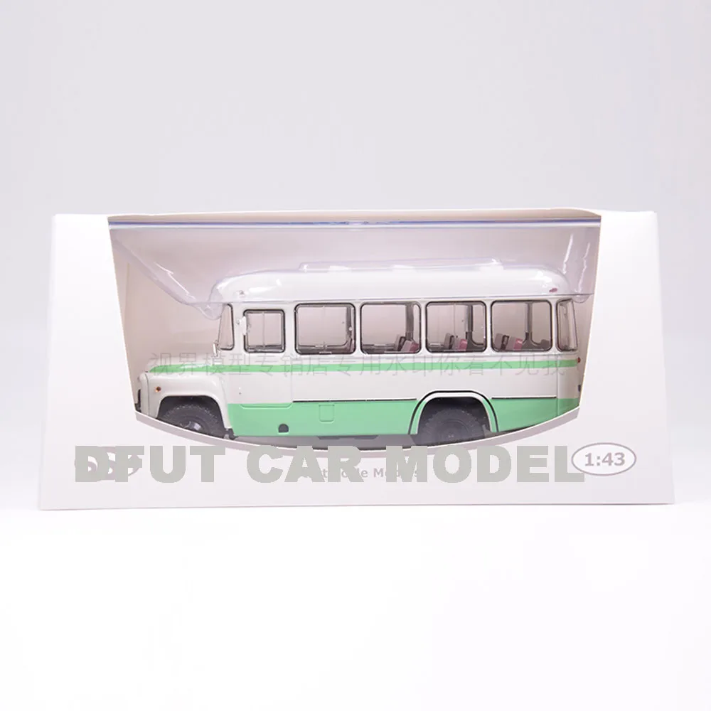 Масштаб 1:43 игрушка из сплава модель России оригинальная Авторизованная