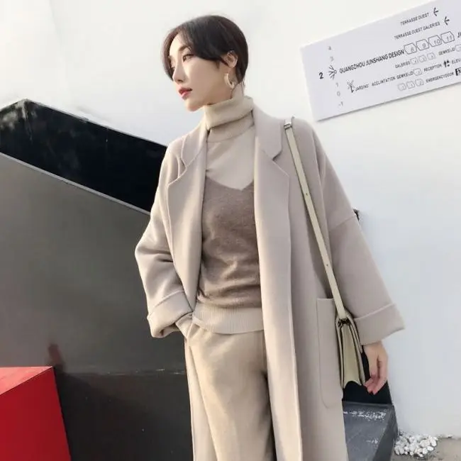 Autumn and winter new style Korean-style fur coat, thickened large-size women's coat, women's coat, loose medium and long