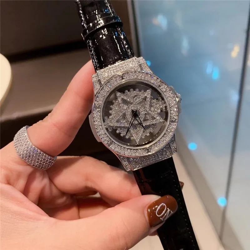 Black Women Watches Women Luxury Brand Fashion Silver Star Watch Diamond Womens Watches Top Brand Female Leather Wrist Watch C003 - Color: Black