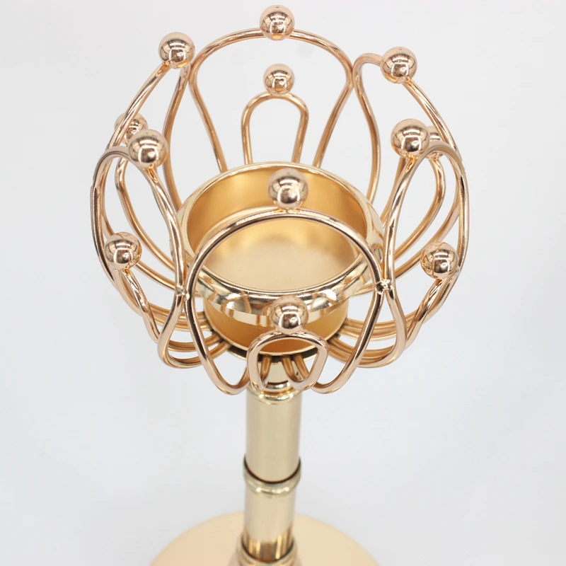 Single Candle Holder Delicate Candle Stand Center Table Candlestick Wedding Centerpiece Christmas Home Decoration