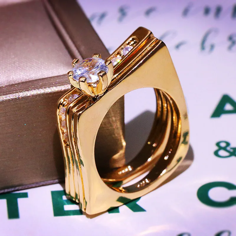 Роскошный женский круглый кристалл камень кольцо набор уникальный стиль вечерние свадебные кольца для женщин желтого золота геометрическое обручальное кольцо