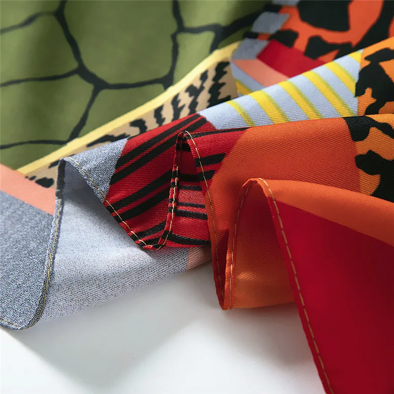 12213849643_1374376050