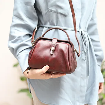 

2020 New First Layer Cowhide Ladys Bag Leather Women's Bag Retro Doctor Bag Casual Crossbody Bag