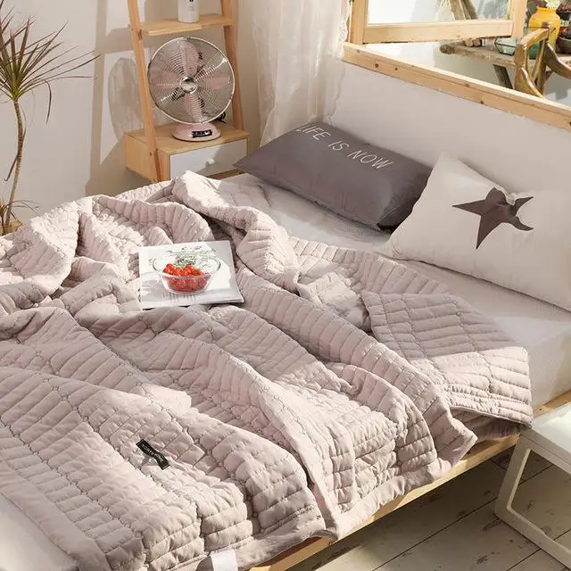 39 Solid Warm Bedspread Macaron Soft Comfortable Quilts Bed Quilt Comforter Washable Quilted Adults Bedding Duvet Summer Quilt - Цвет: No.05