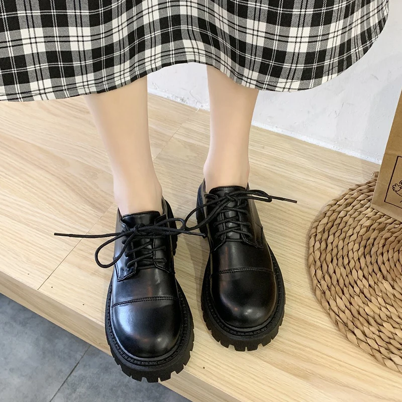 2021 New Women's Oxford Slippers Round Head Black Shoes Lace Up Flat Shoes Women's Thick Soled Shoes Gothic Platform
