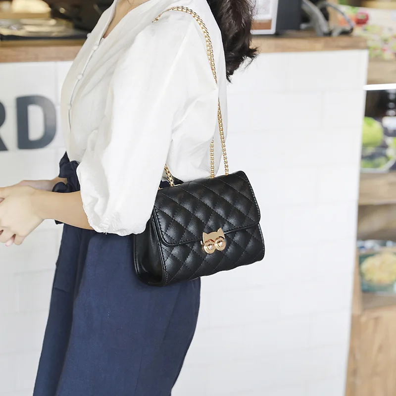 

Bag Women's 2019 New Style Korean-style Network Hongling Pattern Bag Chic Lock Chain Shoulder Square Sling Bag