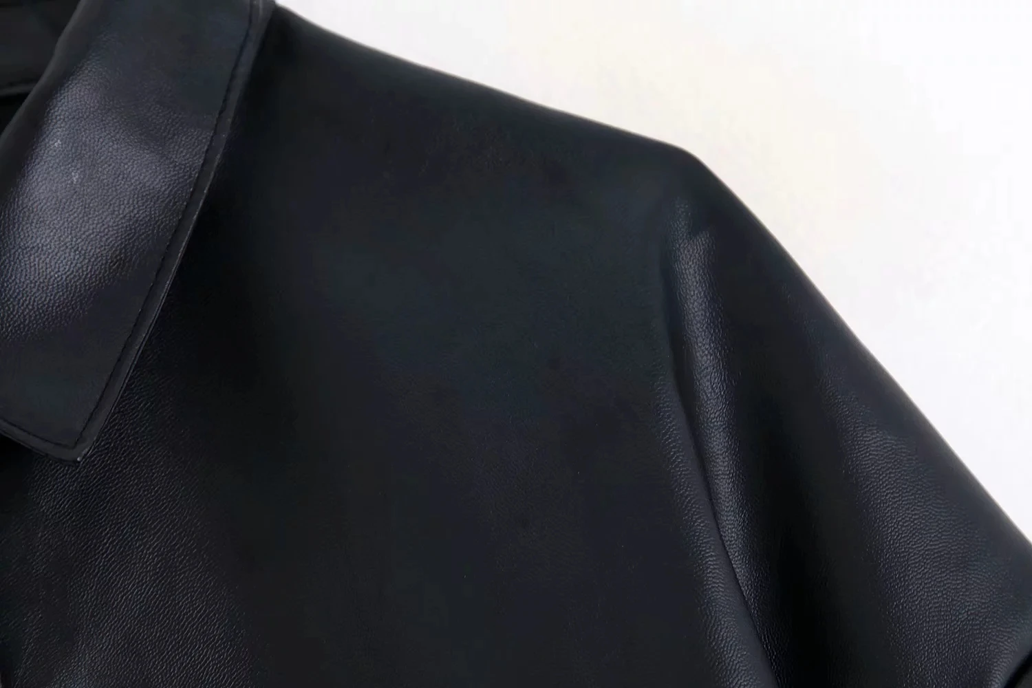 Winter black faux leather Blouse women full tops Streetwear long sleeve loose long Shirt Punk office ladies PU blouse