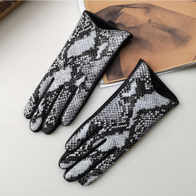 Real Leather Women Gloves Python Pattern Imported Lambskin Gloves Female Plus Velvet Thicken Winter Driving 6116