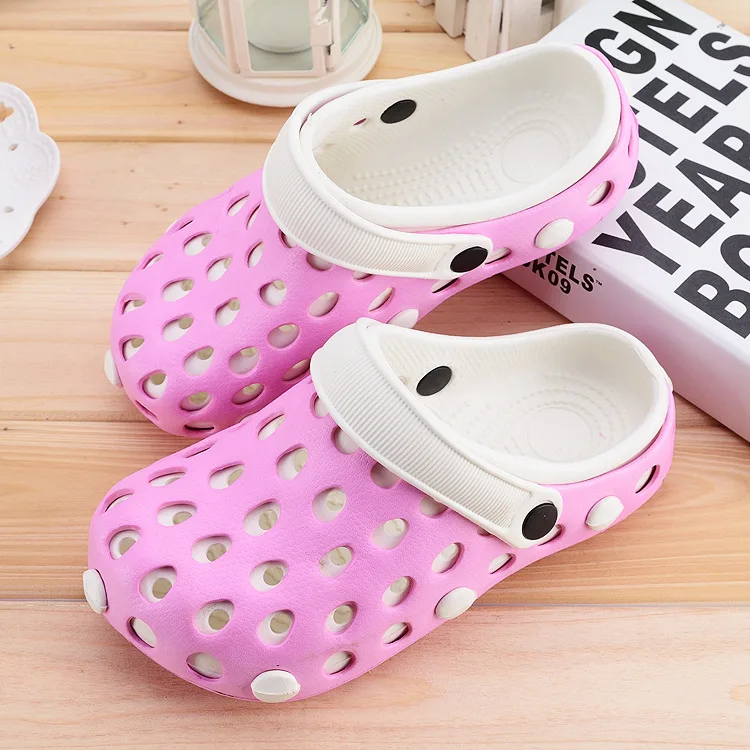 

Women Home Slippers Summer Garden Shoes Quick Dry Bathroom Flip Flops Female Beach Sandals High Quality Clogs 2020 Cheap Mules