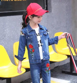 

Girls 4-14 Years Casual Fashion Red Roses Embroidery Jeans Coats+Blue Washed Jeans Pants Clothing Sets Spring Autumn Jeans Sets