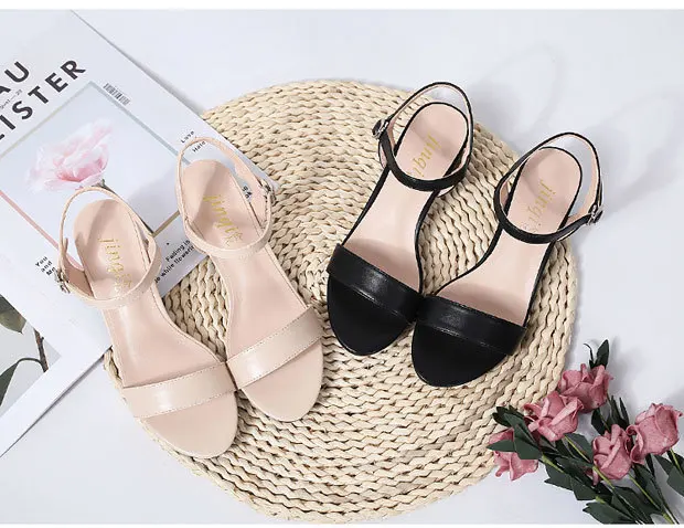 10445223232_1996906762