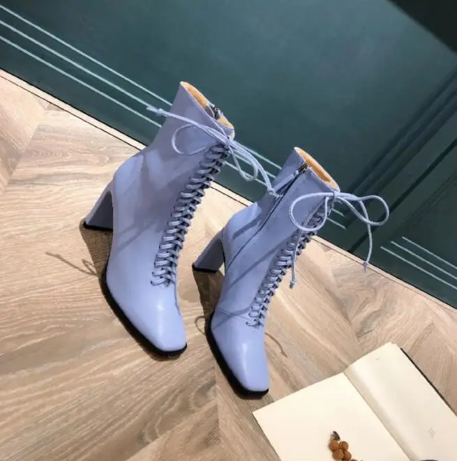 Botas de cuero genuino para mujer Zapatos de tacón alto de moda de invierno botas Martin de mujer botas de tobillo de punta cuad