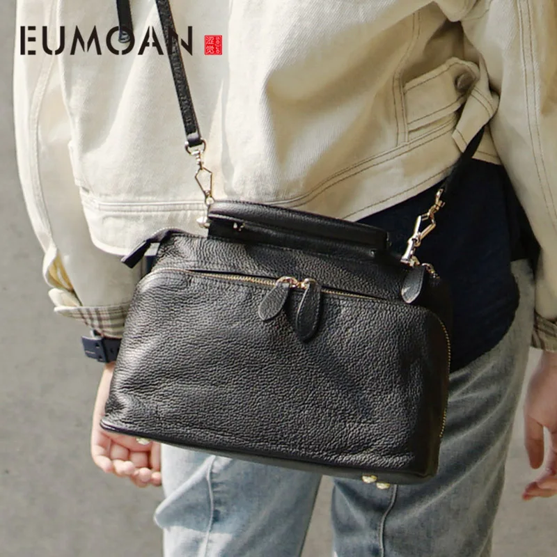 

EUMOAN Leather vintage retro stiletto bag, hand-held doctor bag, personality cowhide one-shoulder girl bag