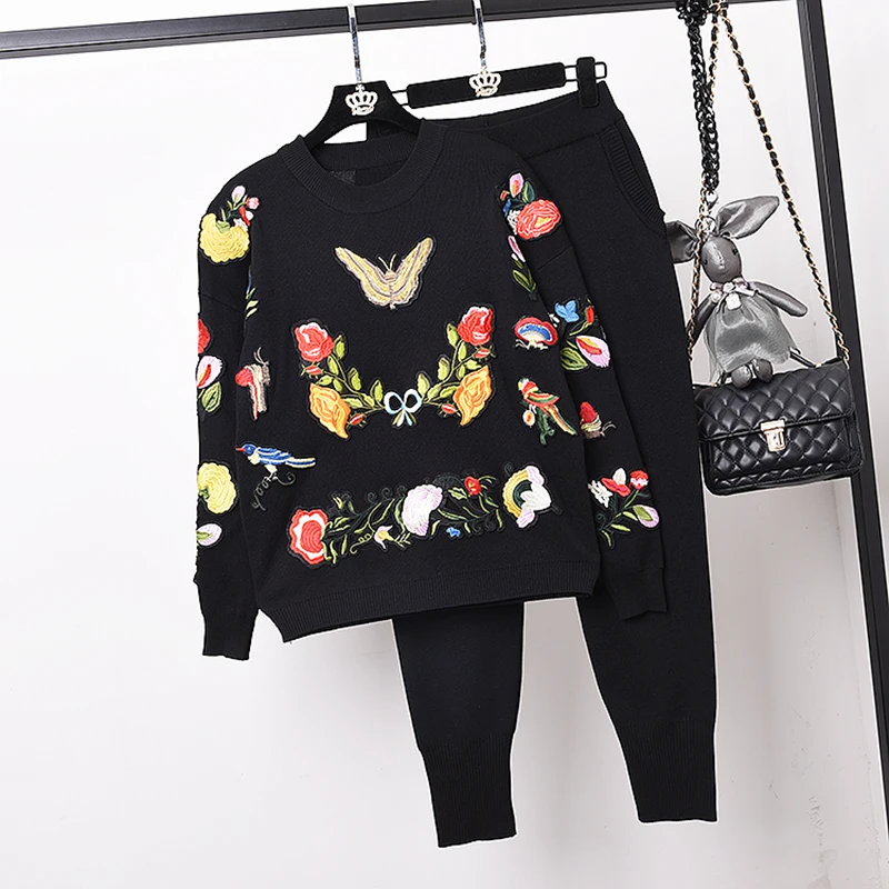 plus size sweat suits 2020 Knitwear 2 Piece Suits Spring Autumn New Women Fashion Beading Old tiger Warm Sweater + Loose Trousers Women Knitted sets womens suit set