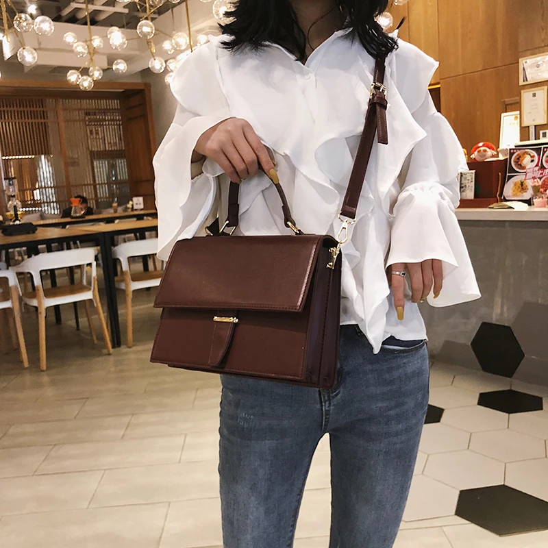 Новая женская однотонная сумка на плечо мессенджер портфель посылка дамская