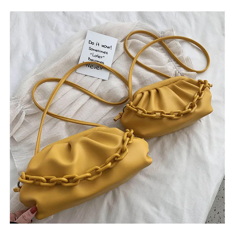 2022 Retro Women Dumplings Messenger Bag Designer Chain New Fashion Cloud Female Crossbody Shoulder Bag Tide Handbag Clutch Bag