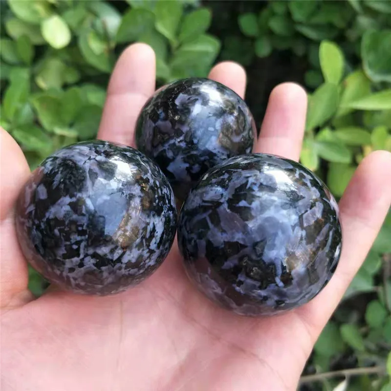 

1pc 40mm~50mm Natural Polished black Crystal Sphere Quartz Gabbro Crystal Ball with wooden stand For Decoration reiki healing