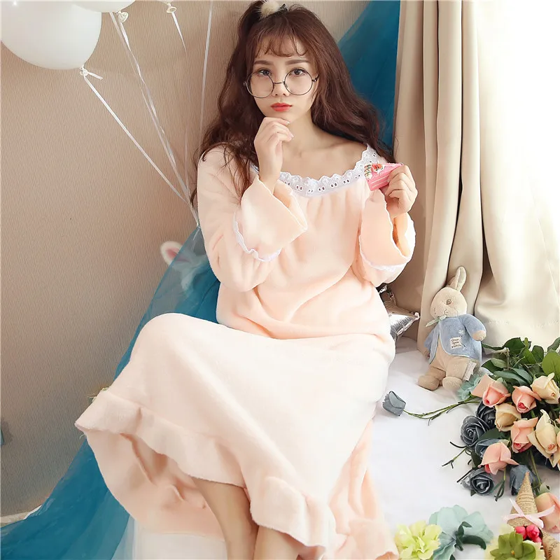 6509661643_1869475483