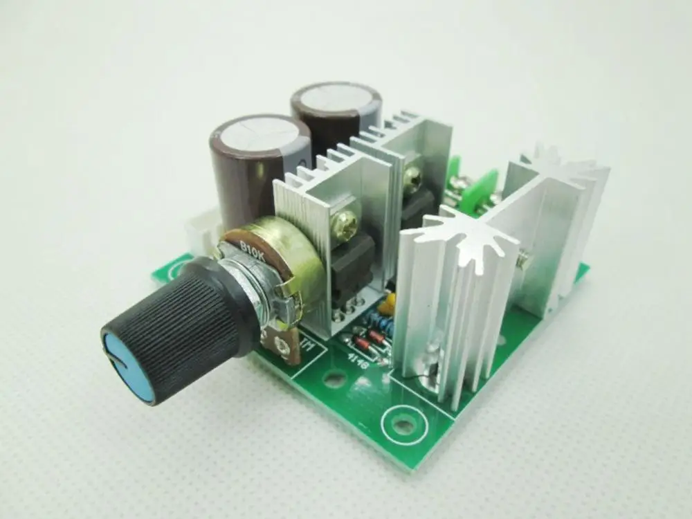 

Input 10-40V Max 10A PWM 10-100% DC Motor Speed Controller Regulator