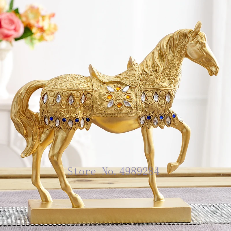 Creative Resin Golden Horse Simulation Animal Gem Crystal Decorations Crafts Modern Home Desktop Decoration Miniature Figurines