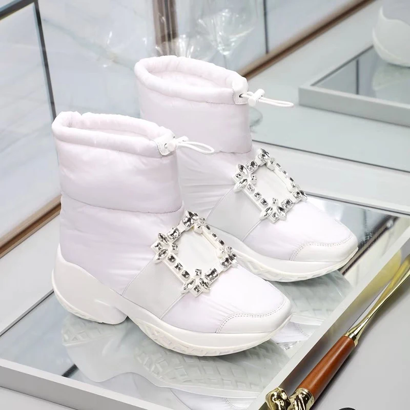 Квадратной пряжкой зимние ботинки Rhinestone Для женщин на толстой подошве, на платформе, подходят для зимы; Для женщин с круглым носом, теплая обувь на пуховые ботильоны для женщин